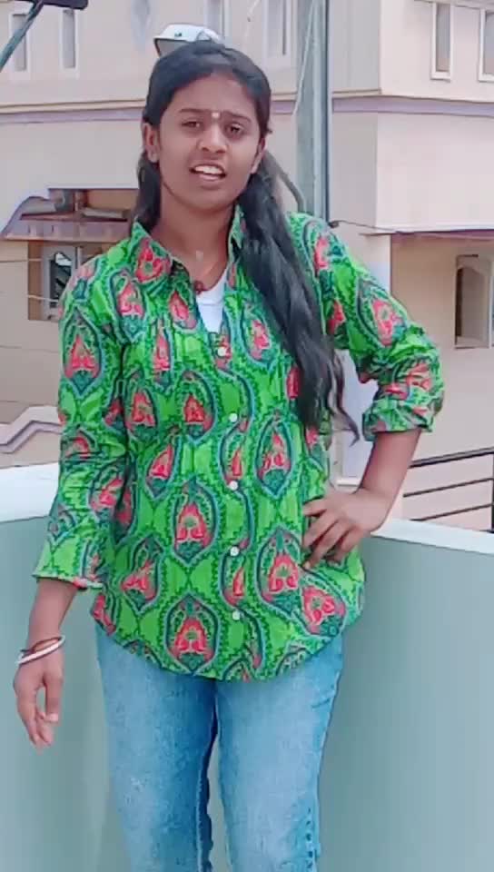 @Shreya(Avvi)