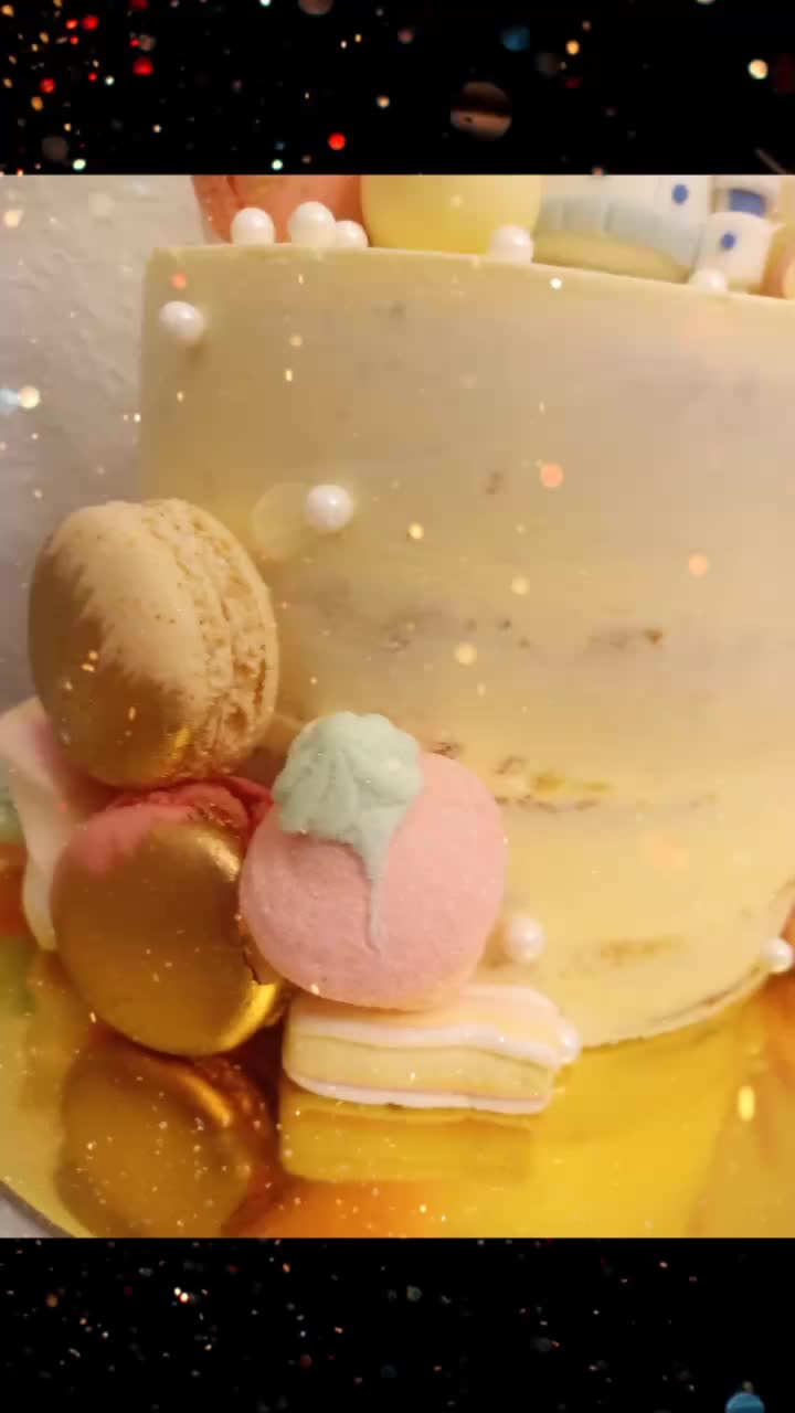 @。◕‿◕。❤️Sophie 🎂s(ノ◕ヮ◕)ノ*.✧