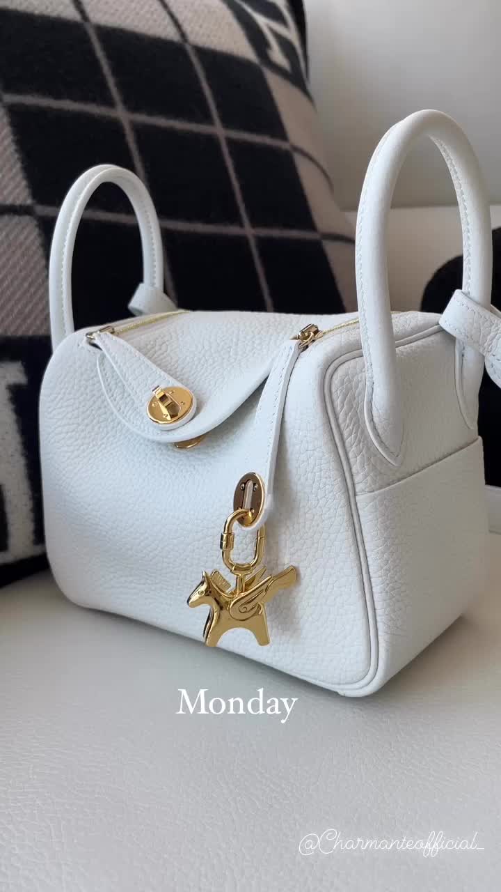 @CharmanteOfficial