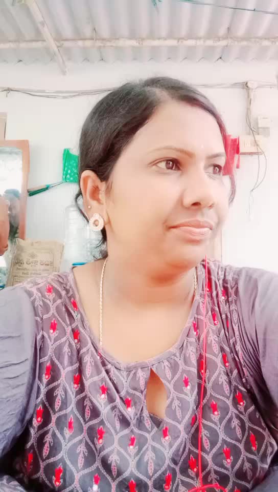 @sravanthi samboju