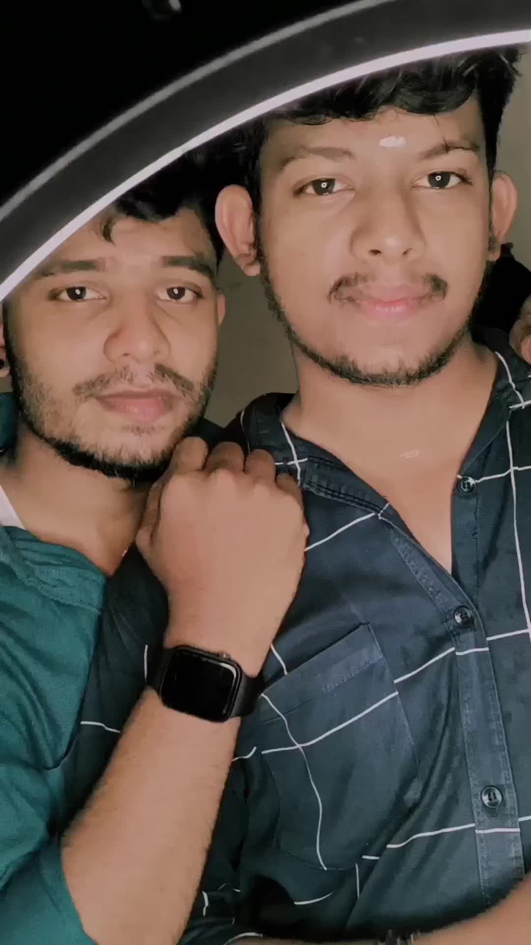 @AKRUS ⚠⚜