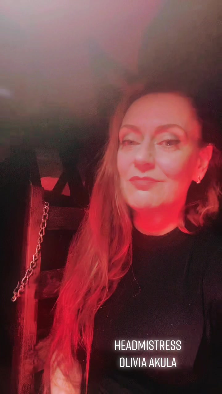 @OliviaAkula