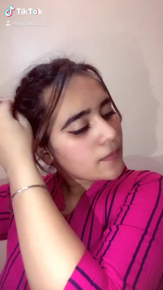 @Ajuni kaur