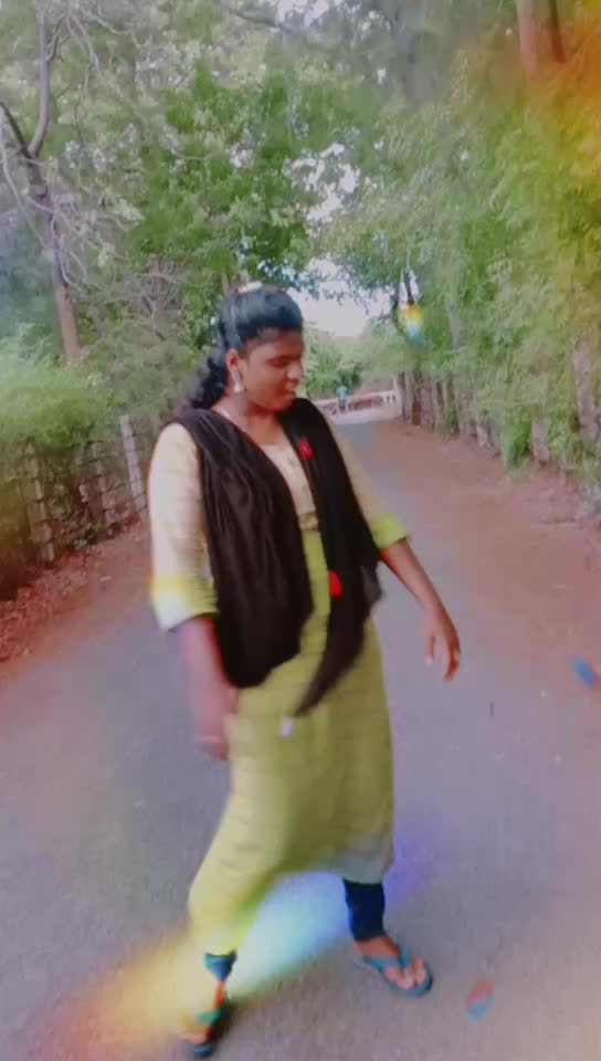 @Its_me_janu_jarun