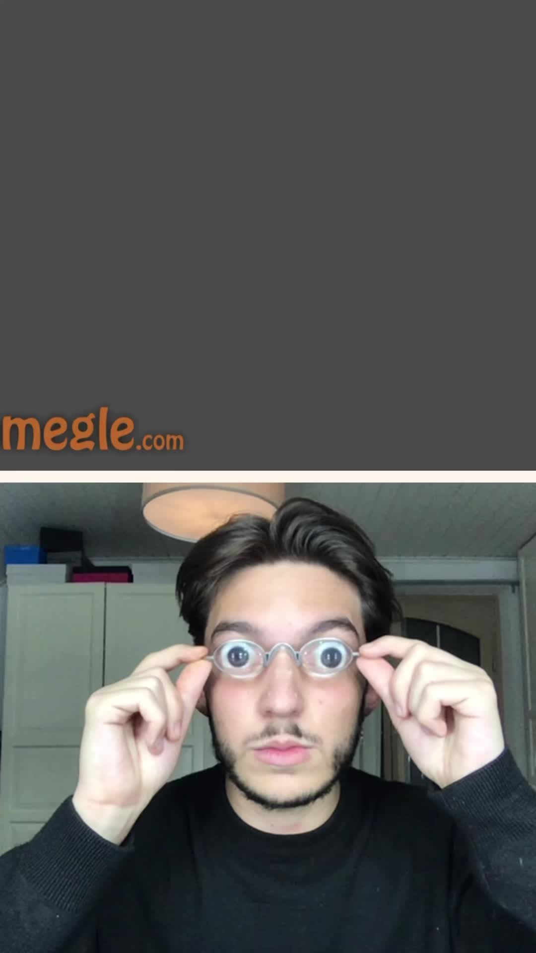 @Leo
