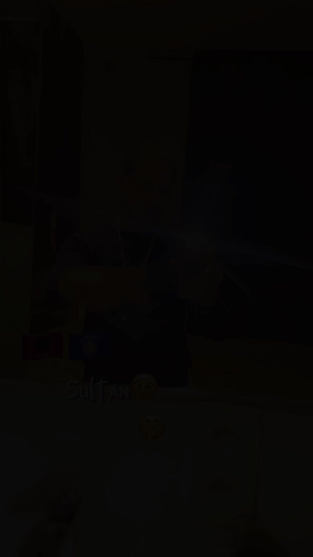 @🥷