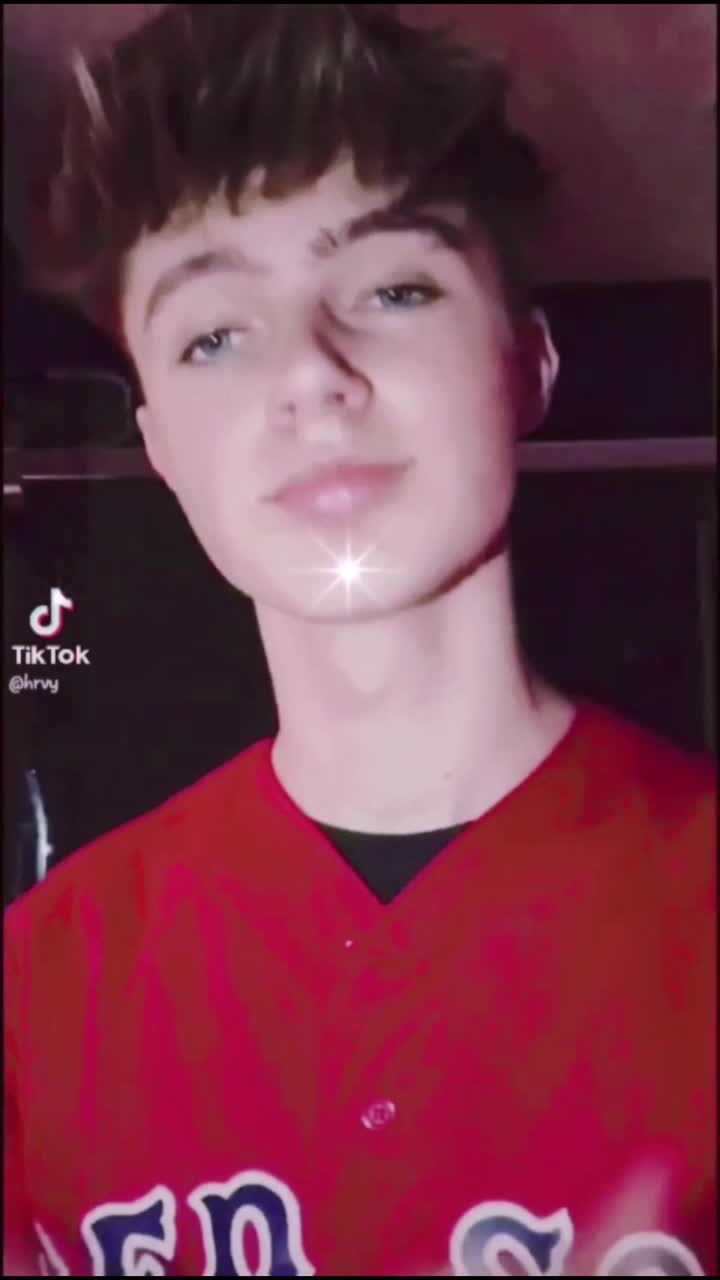 @HRVY fan♡♡♡♡