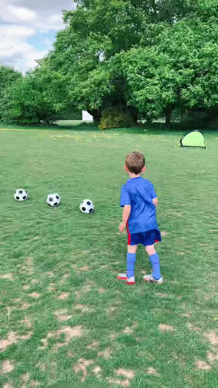 @Mini Phil Foden 7 years old 👻