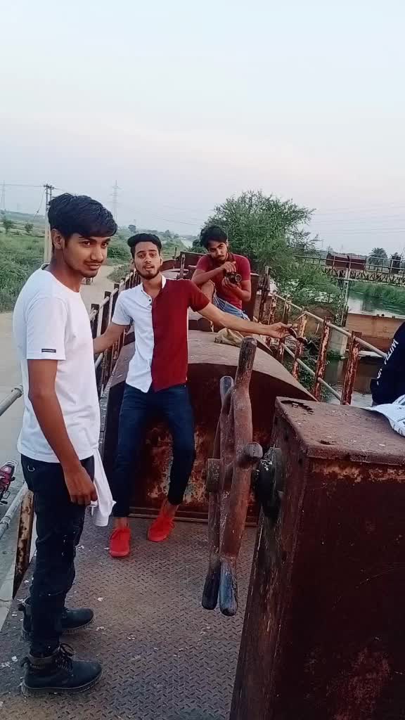 @Śrd__khan_09