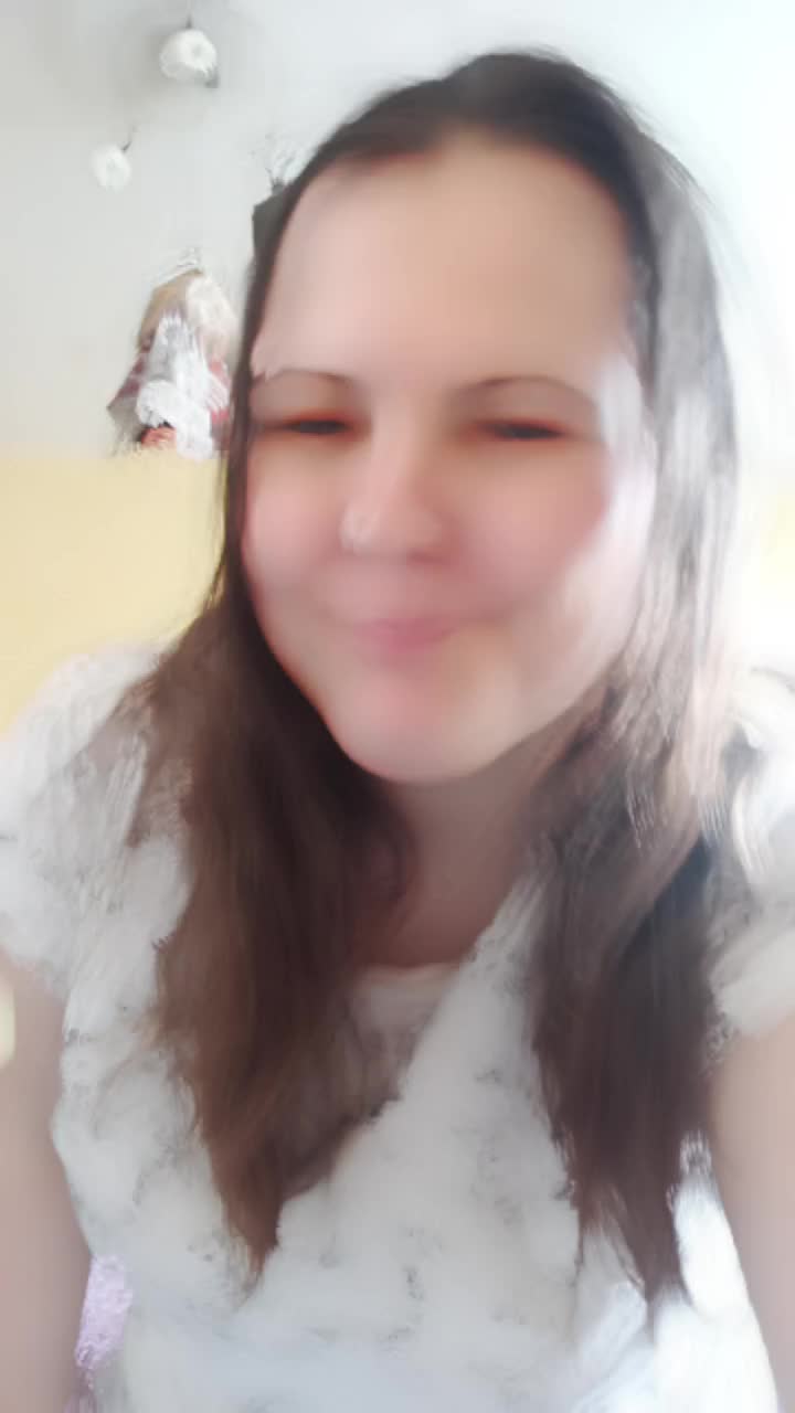 @Ellienka