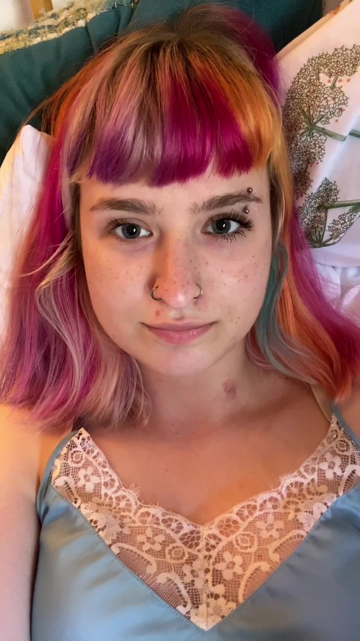 @fiona 🦎