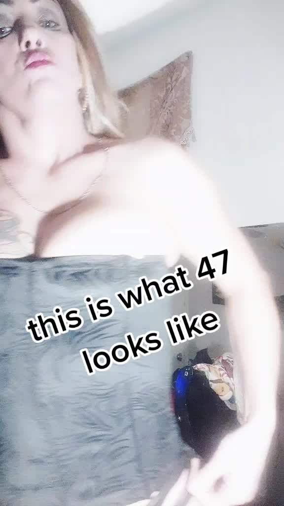 @MonaLove