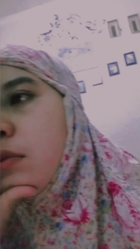@dhilla