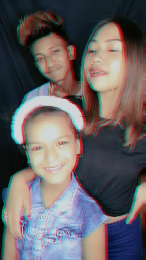 @Mona Lisha