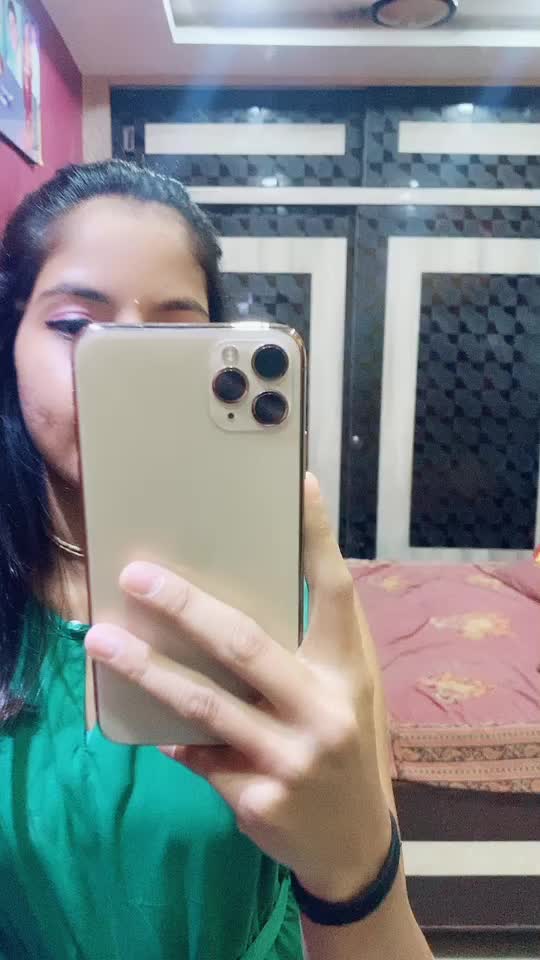 @Hhhj