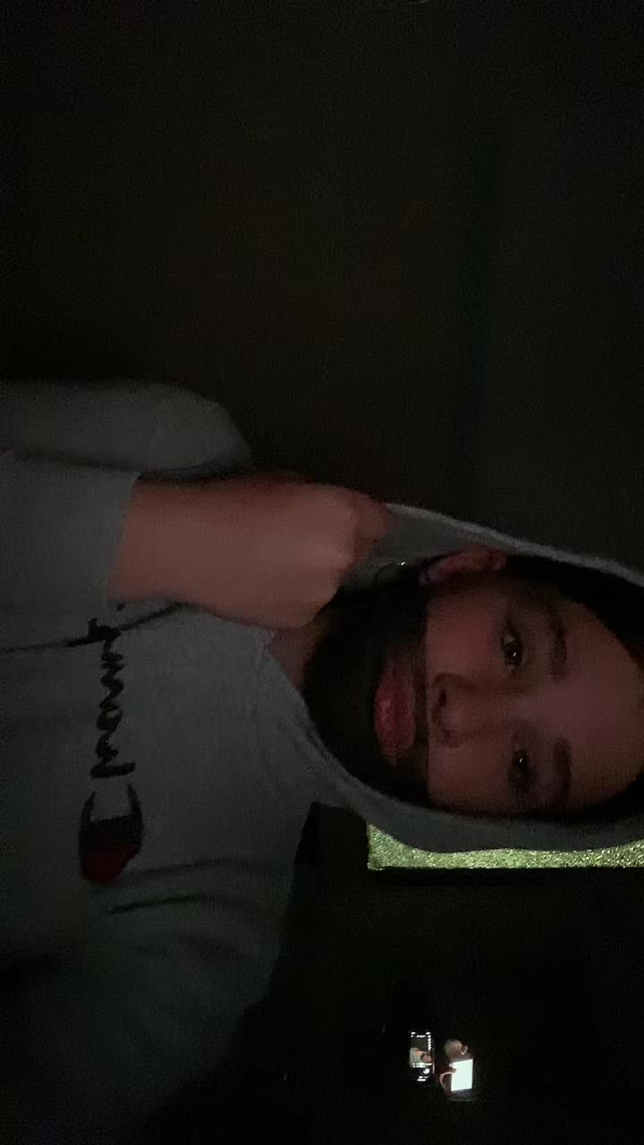 @😻