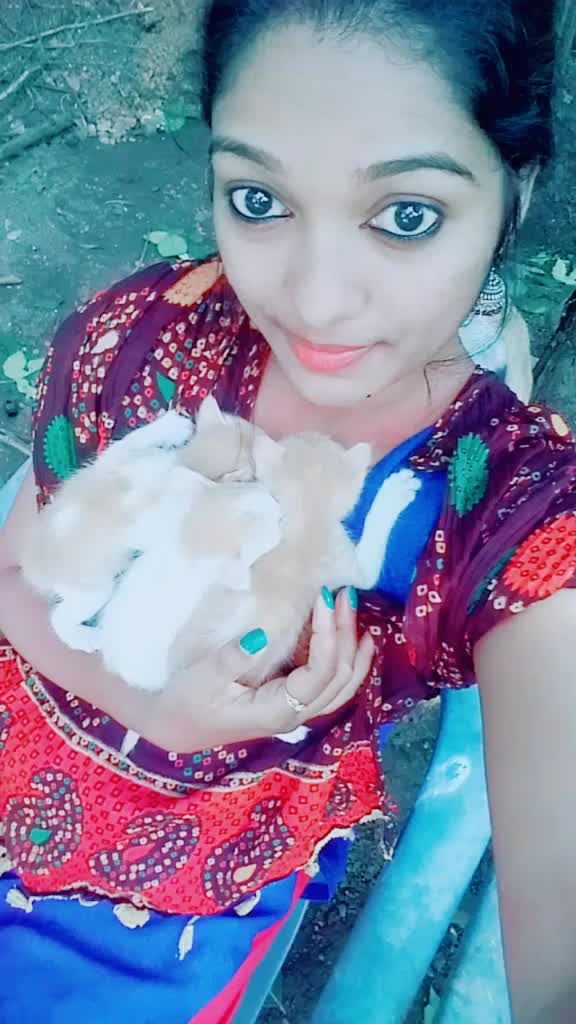 @dhanyafrancis