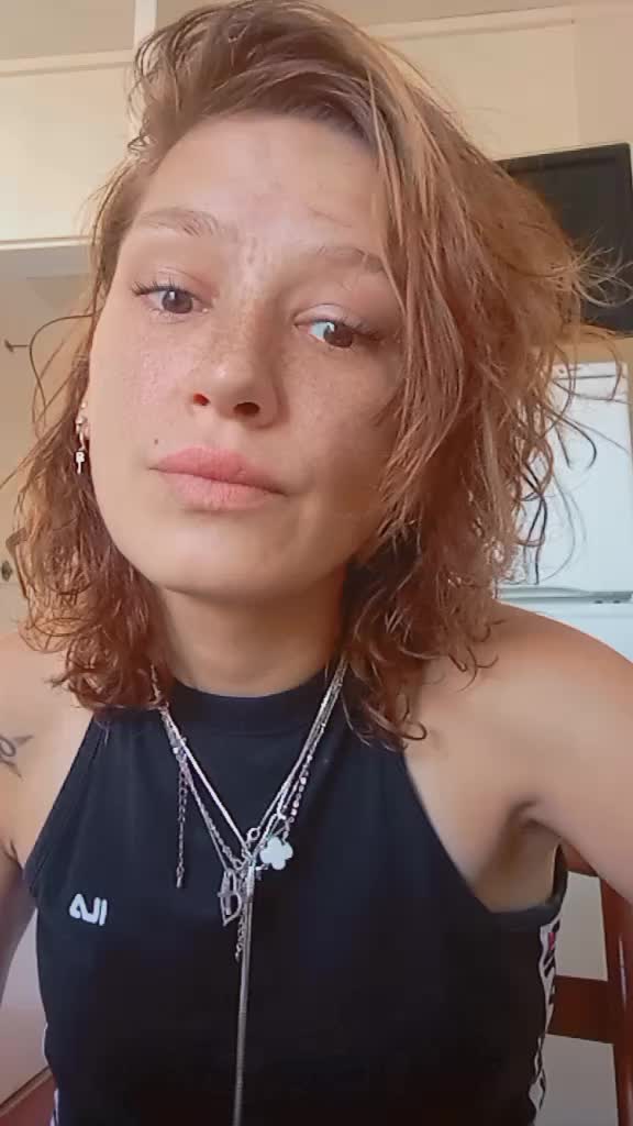 @Luciana Hatija لوتشيانا كارا