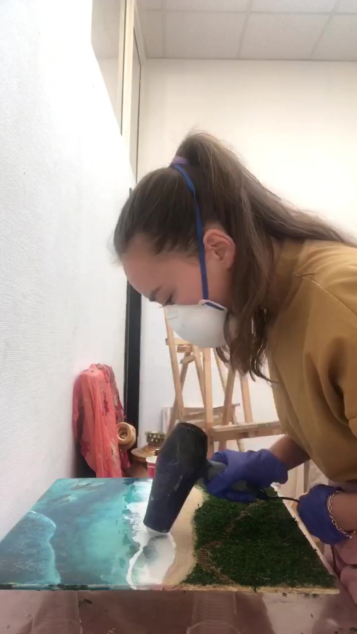 @anna_berts