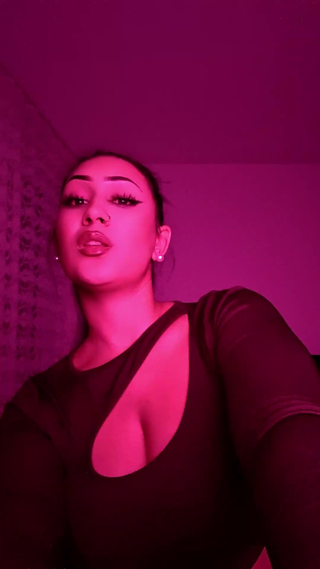 @Maria👑