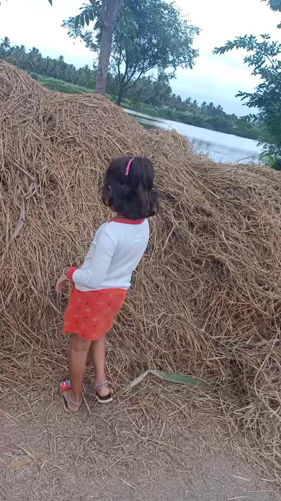 @💞priya_gowda💕