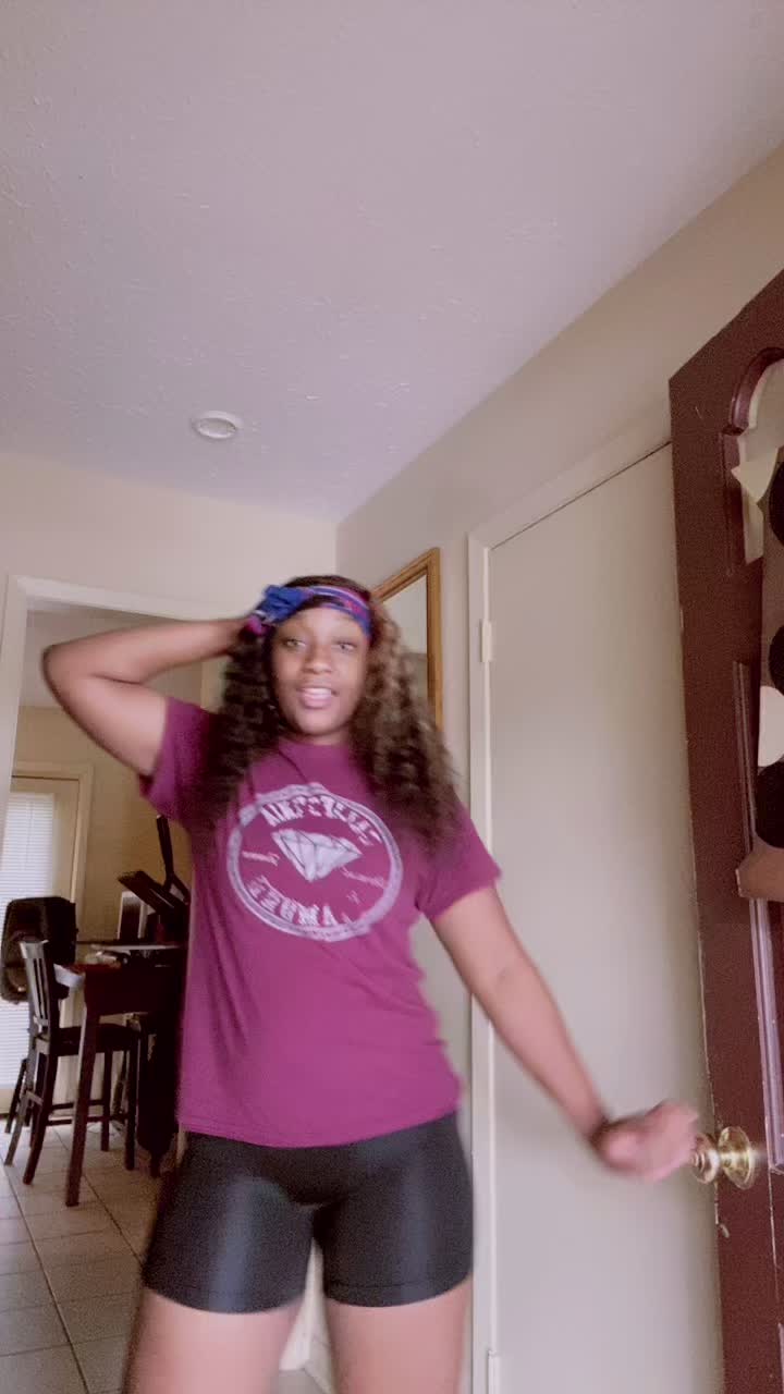 @N A E E 🤍