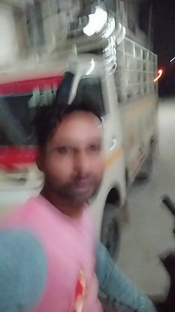 @Lakhvinder Singh7986