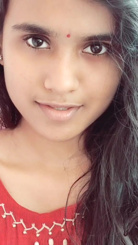 @Priya👑