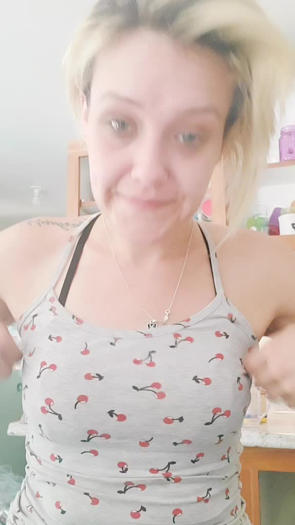 @Alyb0912