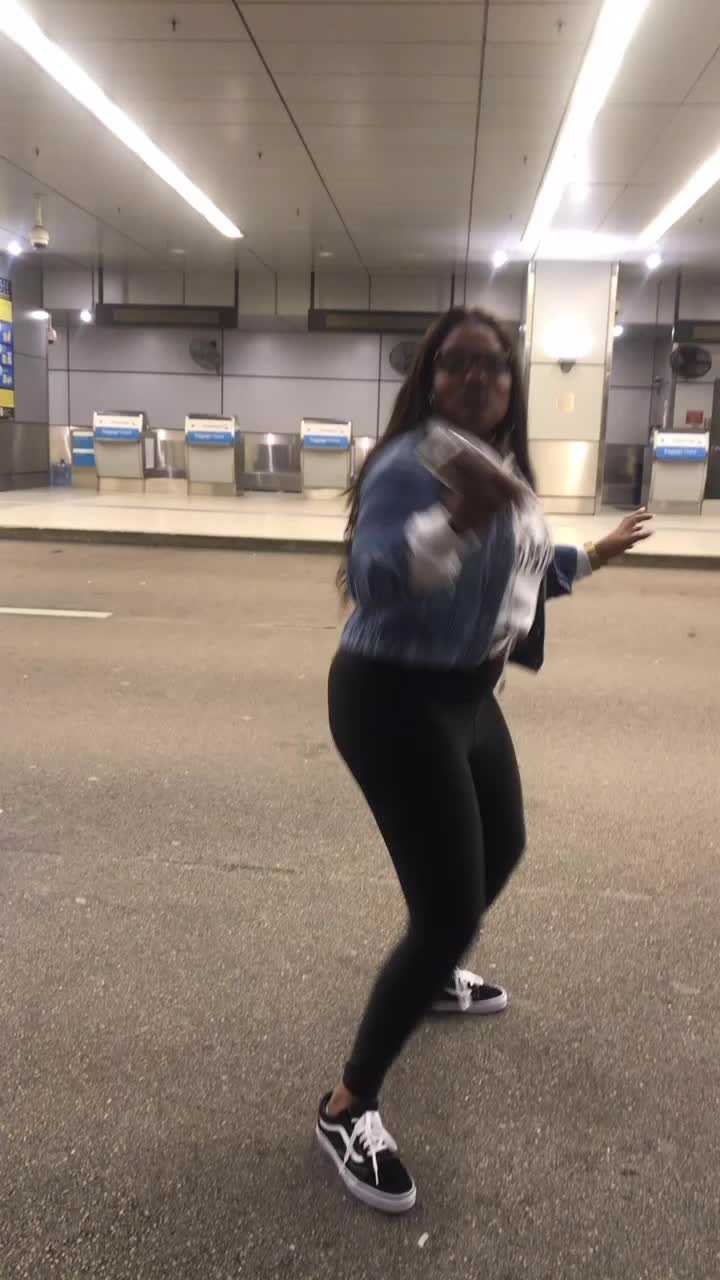 @Ladiemillz