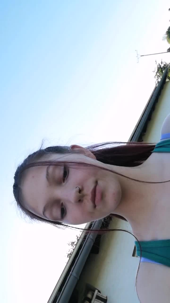 @Vivi