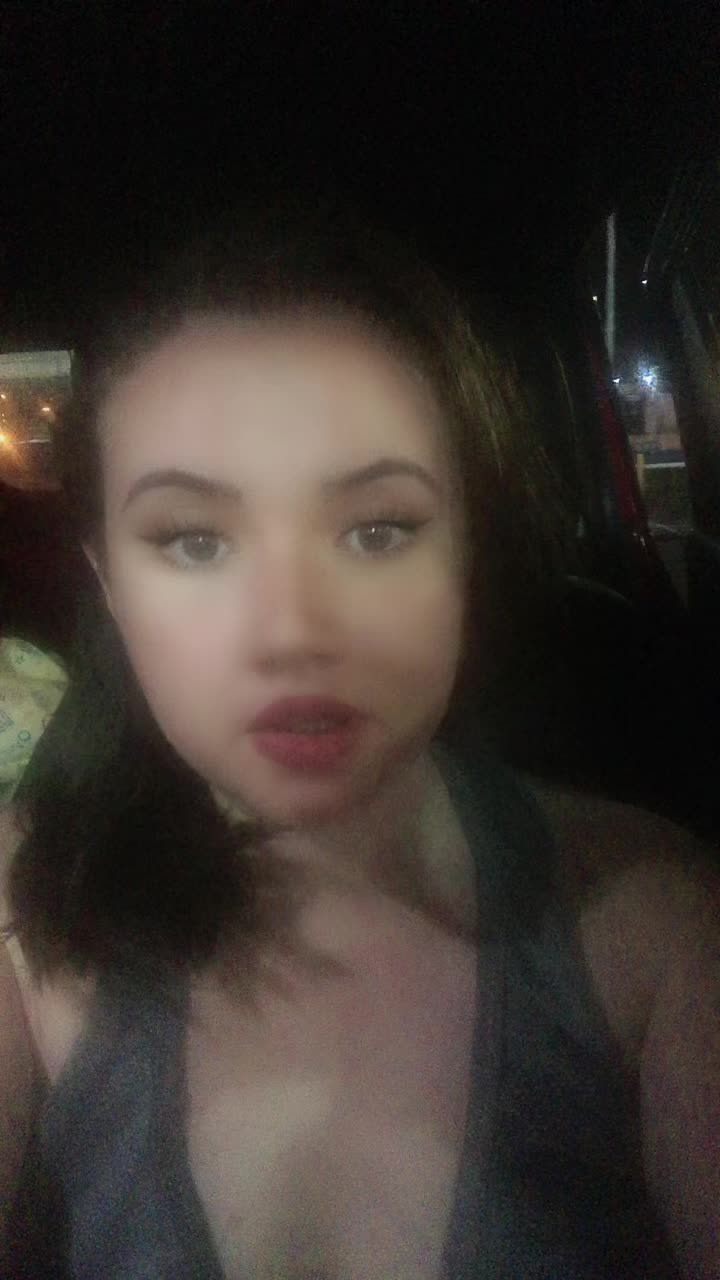 @JulianaPoorto