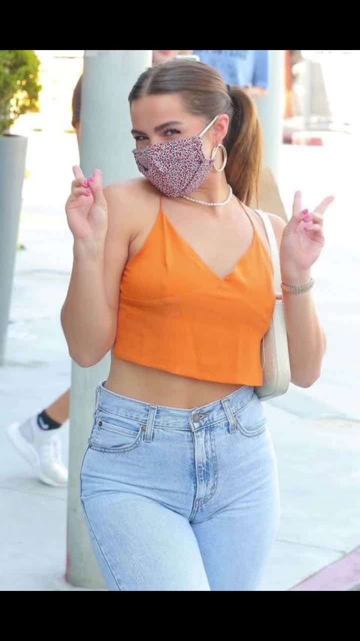 @๐๐๐ โ๐ <3