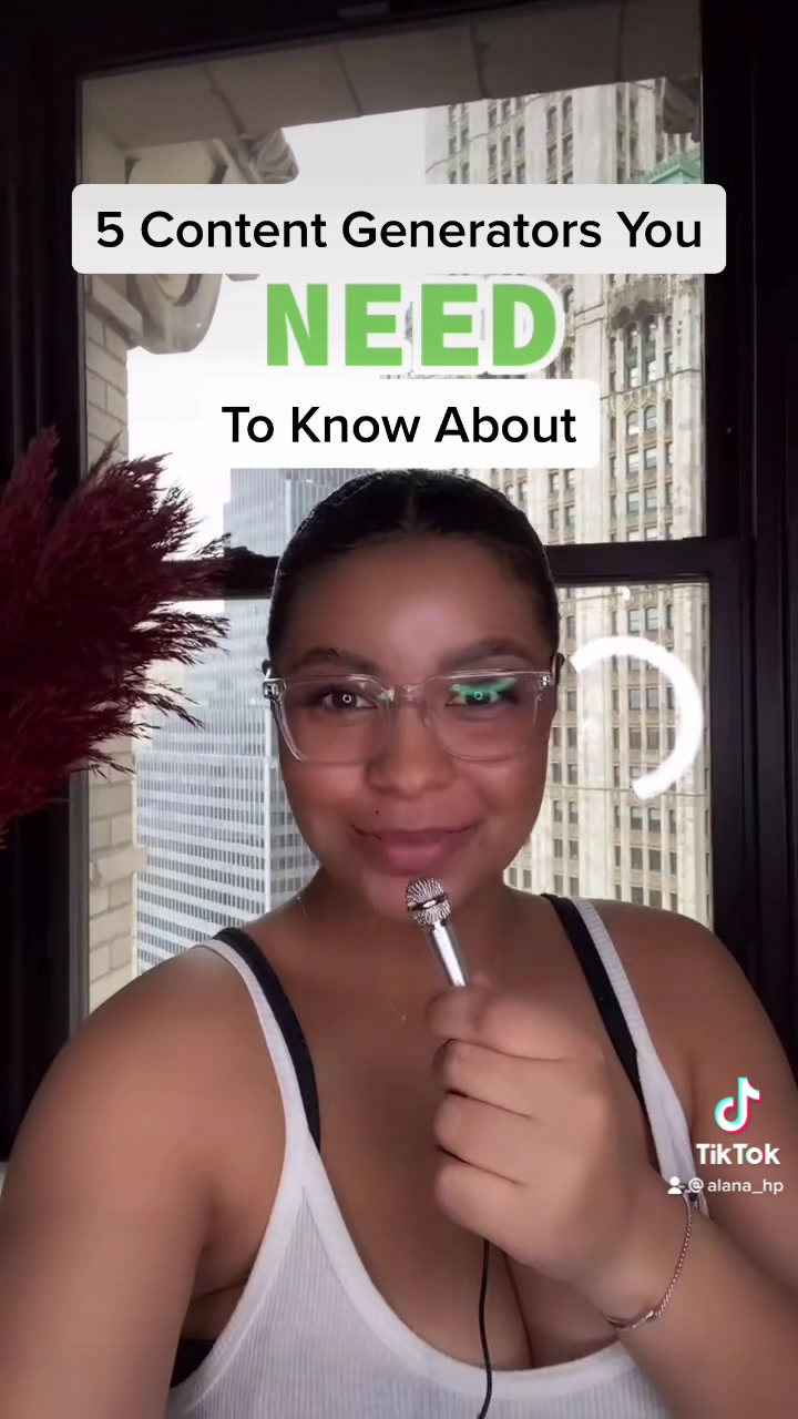 @Lana | Social Media Marketing