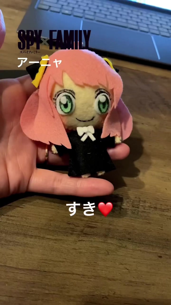 @淡々とフェルト人形作る人