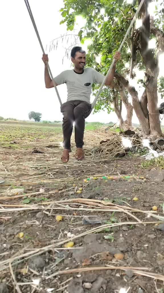 @અળવીતરો આયર 😎