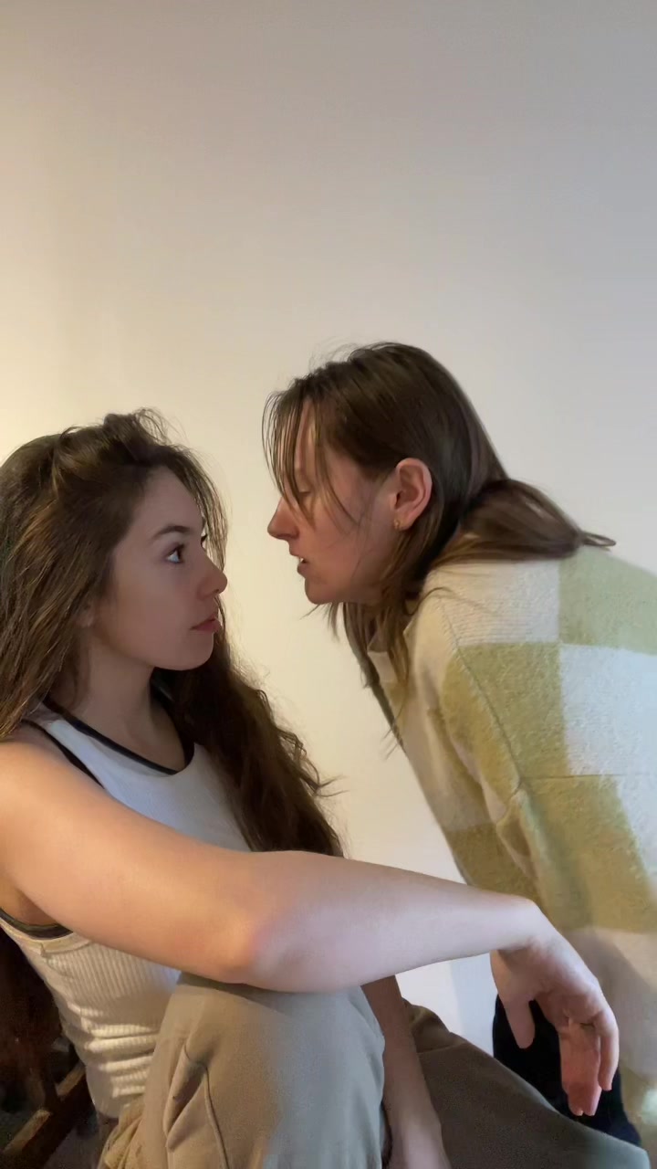 @BellaAndBecca