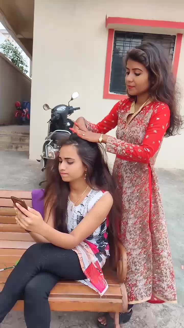 @Dipti.520...😘