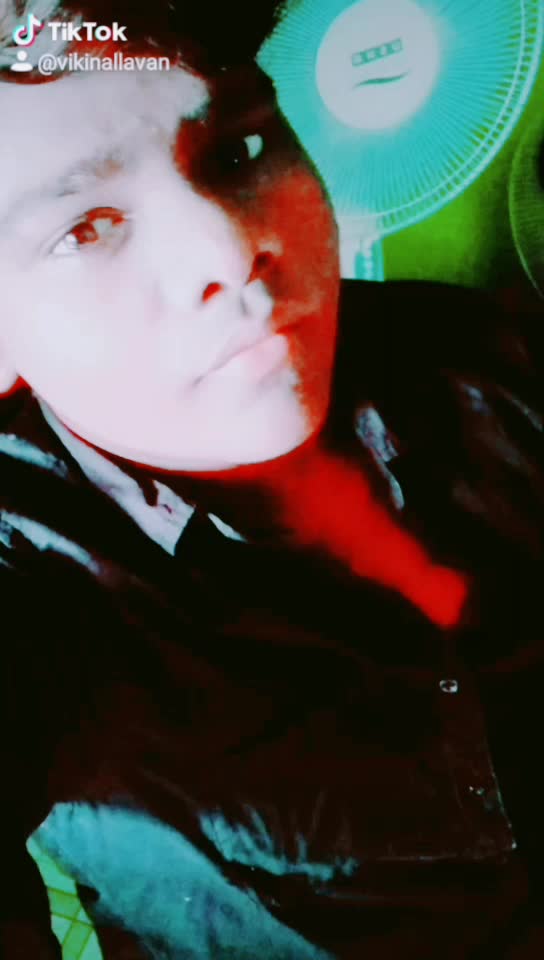 @Viki Nallavan