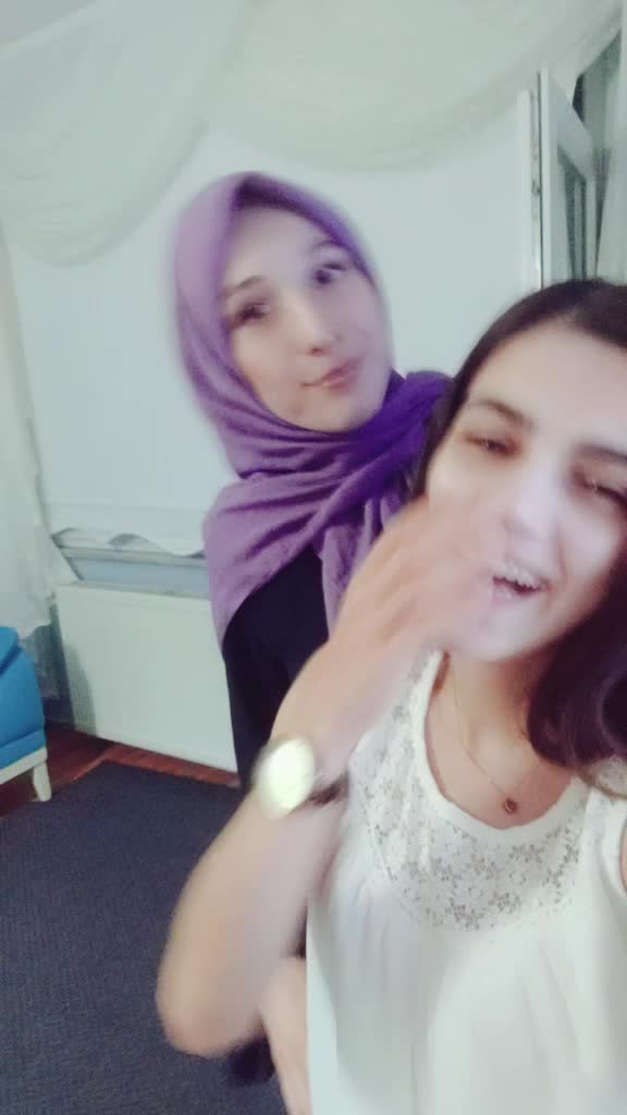 @H'özge sönmezer🦋