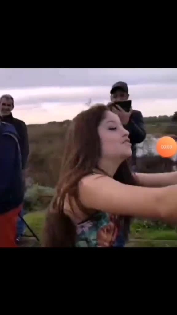 @Karol Sevilla fan