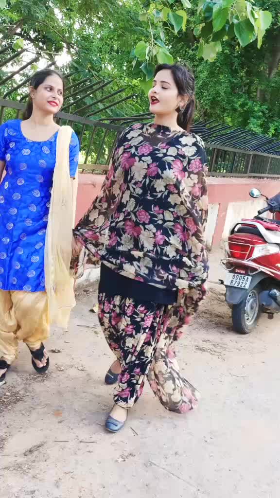 @@Lipsa Tripathy🌼