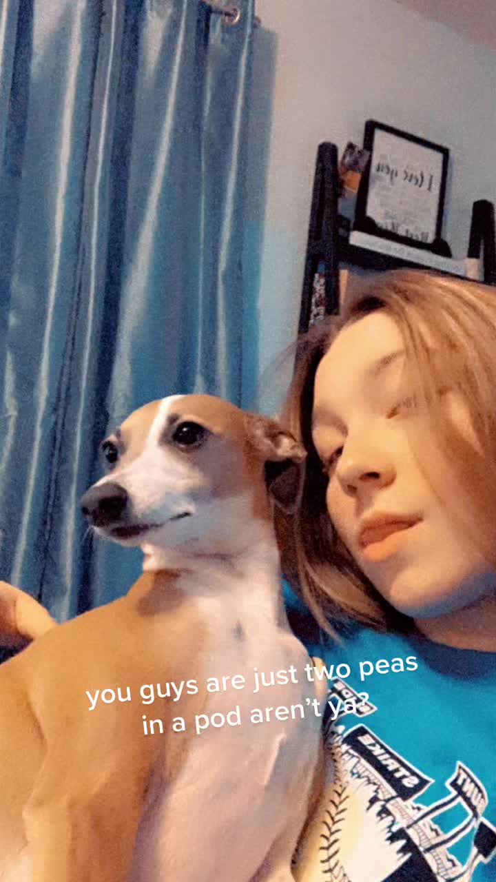 @Cloethompson17