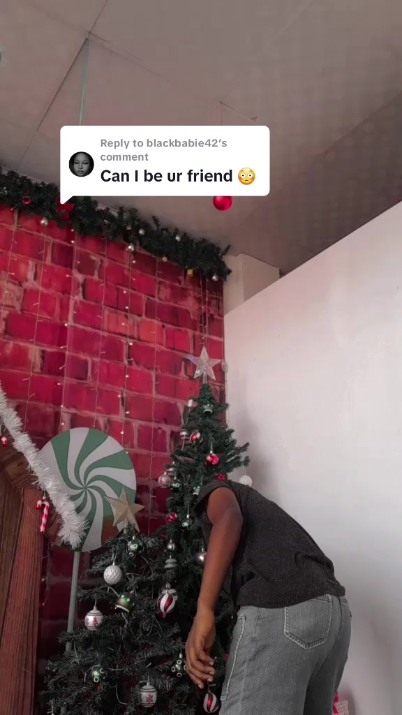 @ex_boyfriend 🖤👽