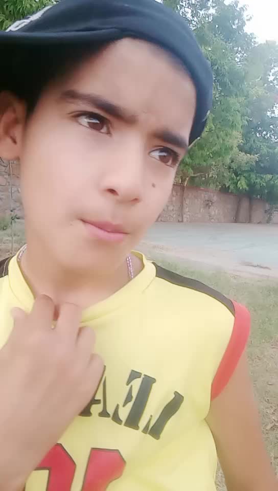 @cuteboy😀😀