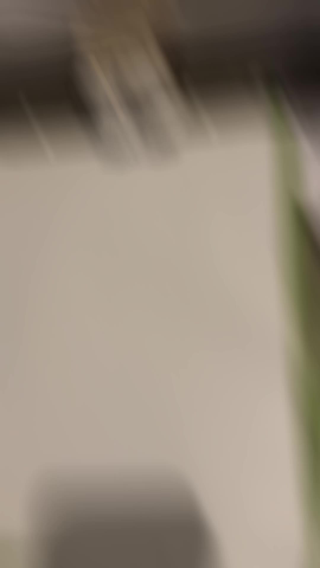@T
