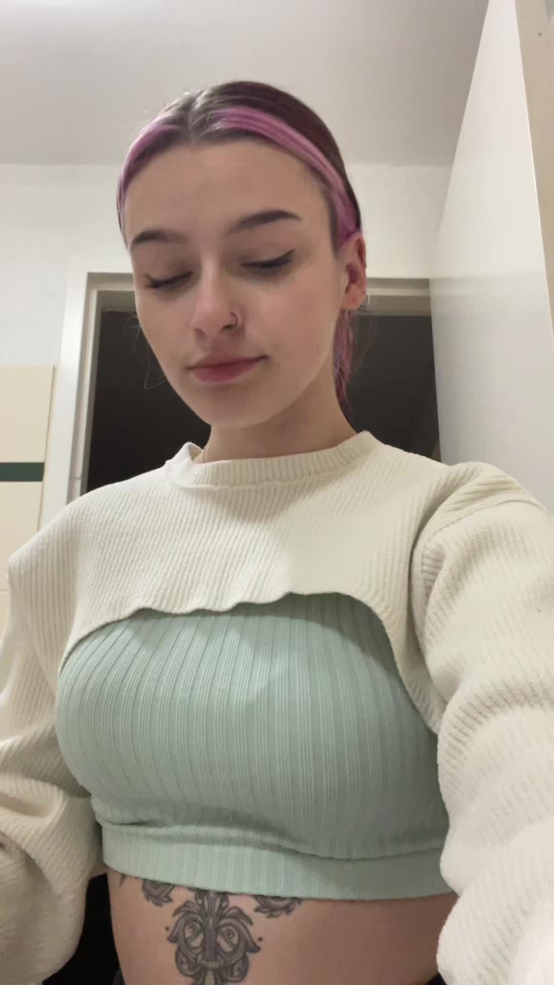 @Jessika