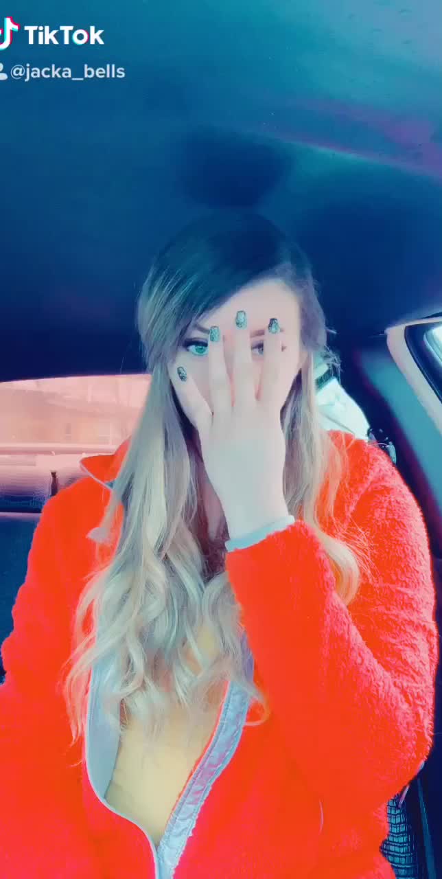 @Jacqueline🦋 Belle