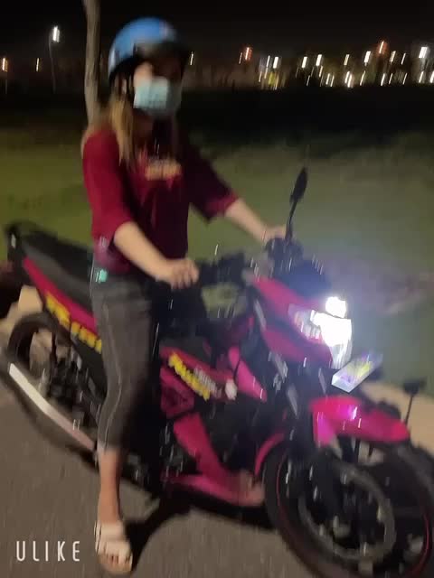 @bé su