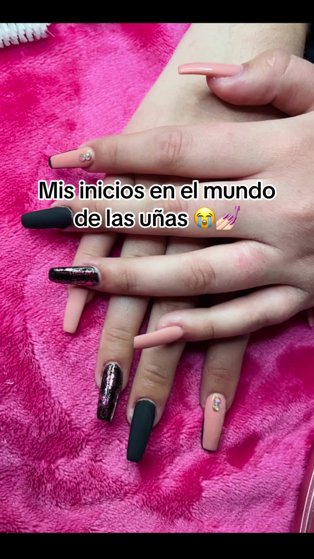 @liliannevarezz